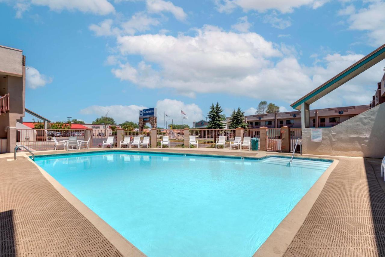 Best Western Turquoise Inn & Suites Кортес Екстер'єр фото
