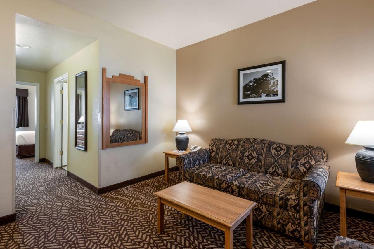 Best Western Turquoise Inn & Suites Кортес Екстер'єр фото