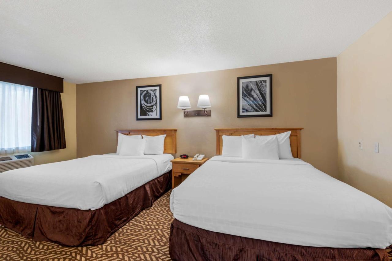Best Western Turquoise Inn & Suites Кортес Екстер'єр фото