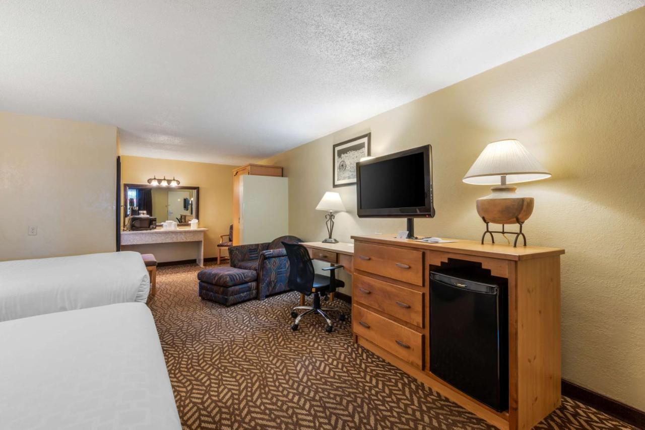 Best Western Turquoise Inn & Suites Кортес Екстер'єр фото