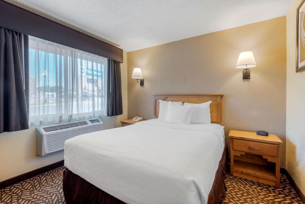 Best Western Turquoise Inn & Suites Кортес Екстер'єр фото