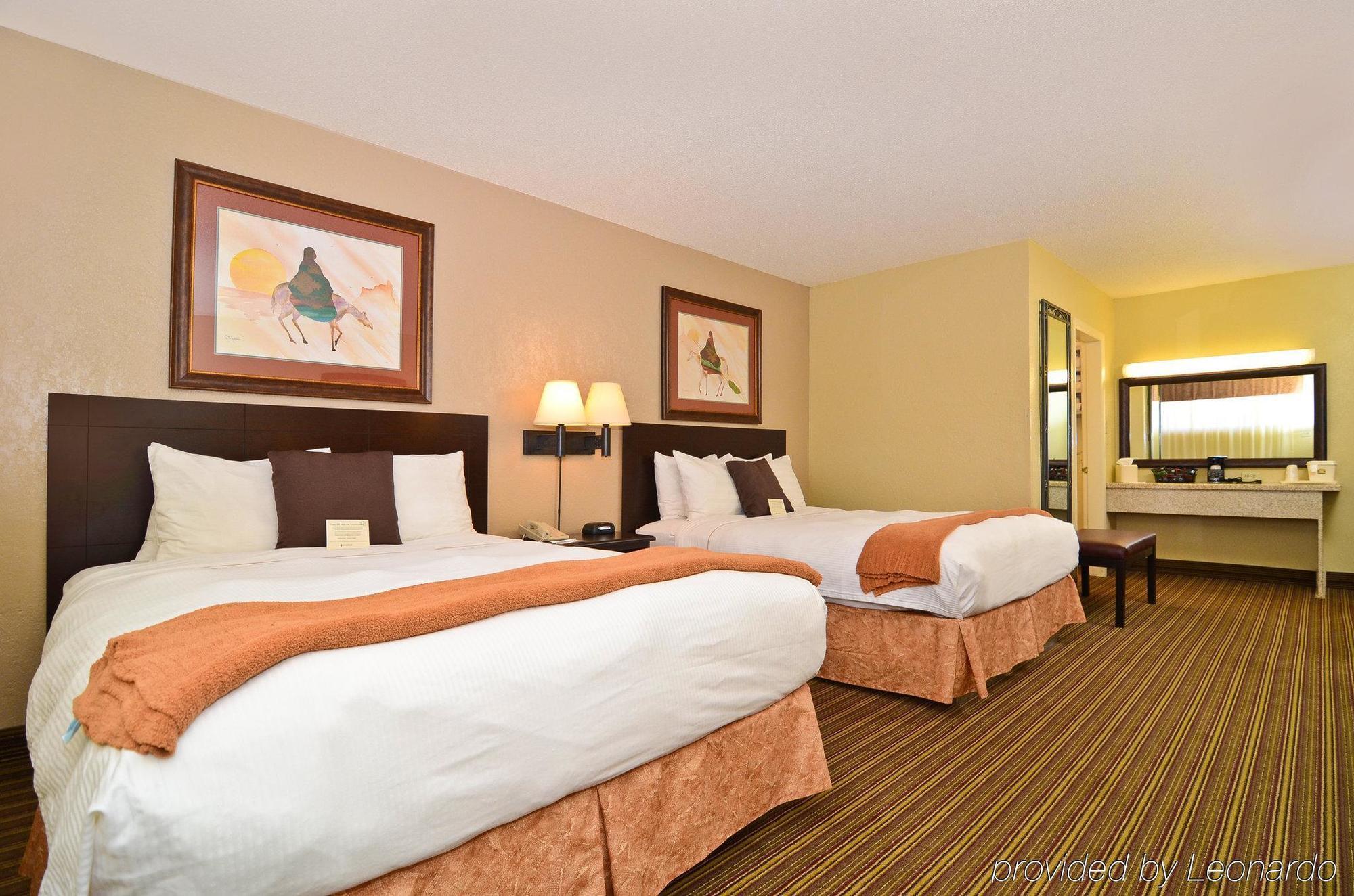 Best Western Turquoise Inn & Suites Кортес Екстер'єр фото
