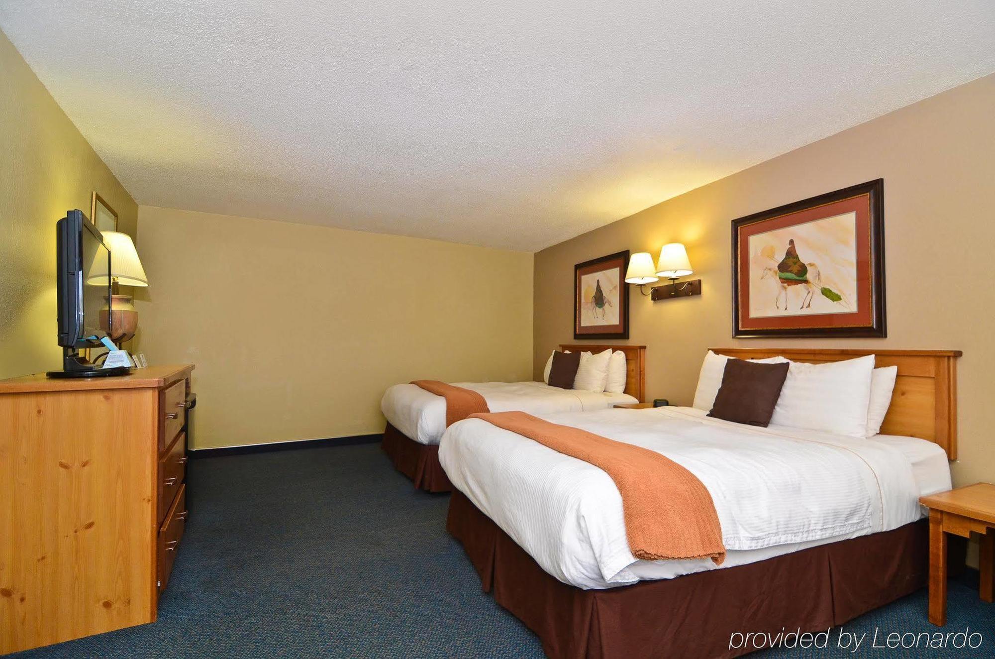 Best Western Turquoise Inn & Suites Кортес Номер фото